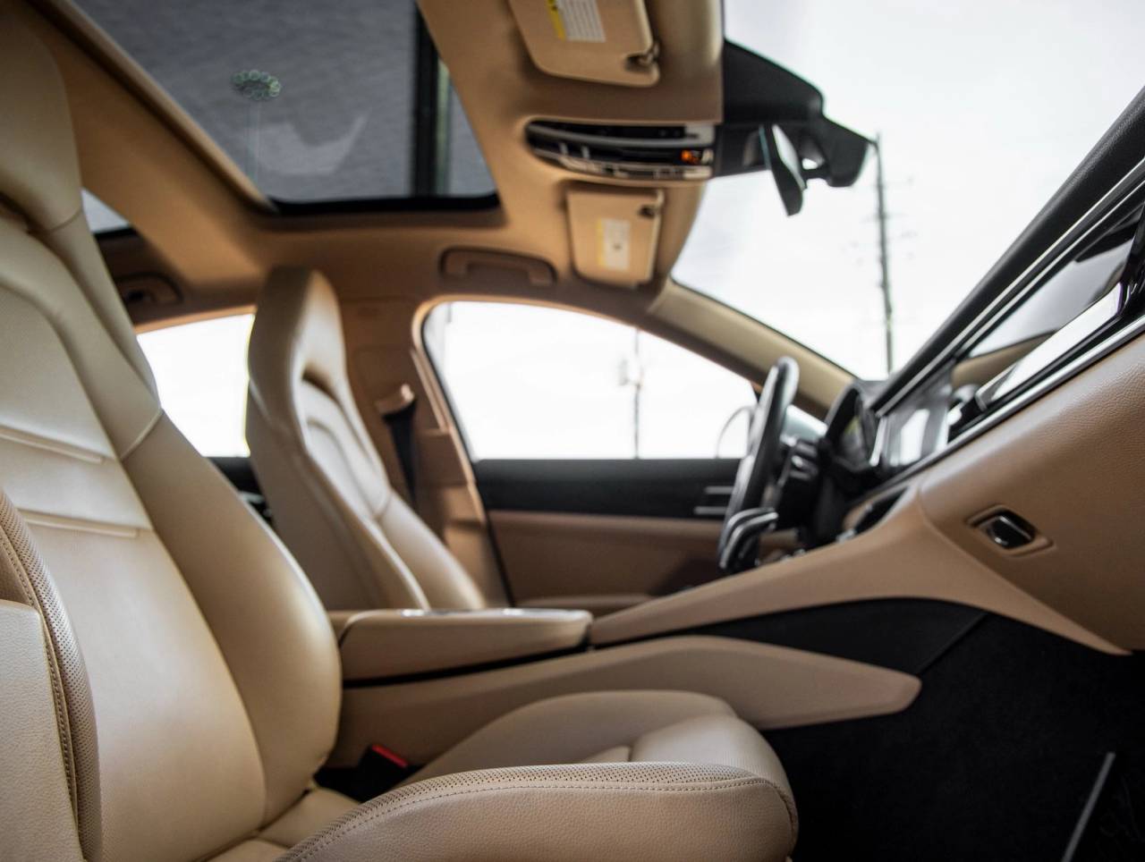 2018 Porsche Panamera Panamera