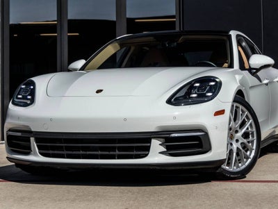 2018 Porsche Panamera Panamera