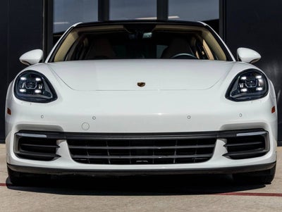 2018 Porsche Panamera Panamera