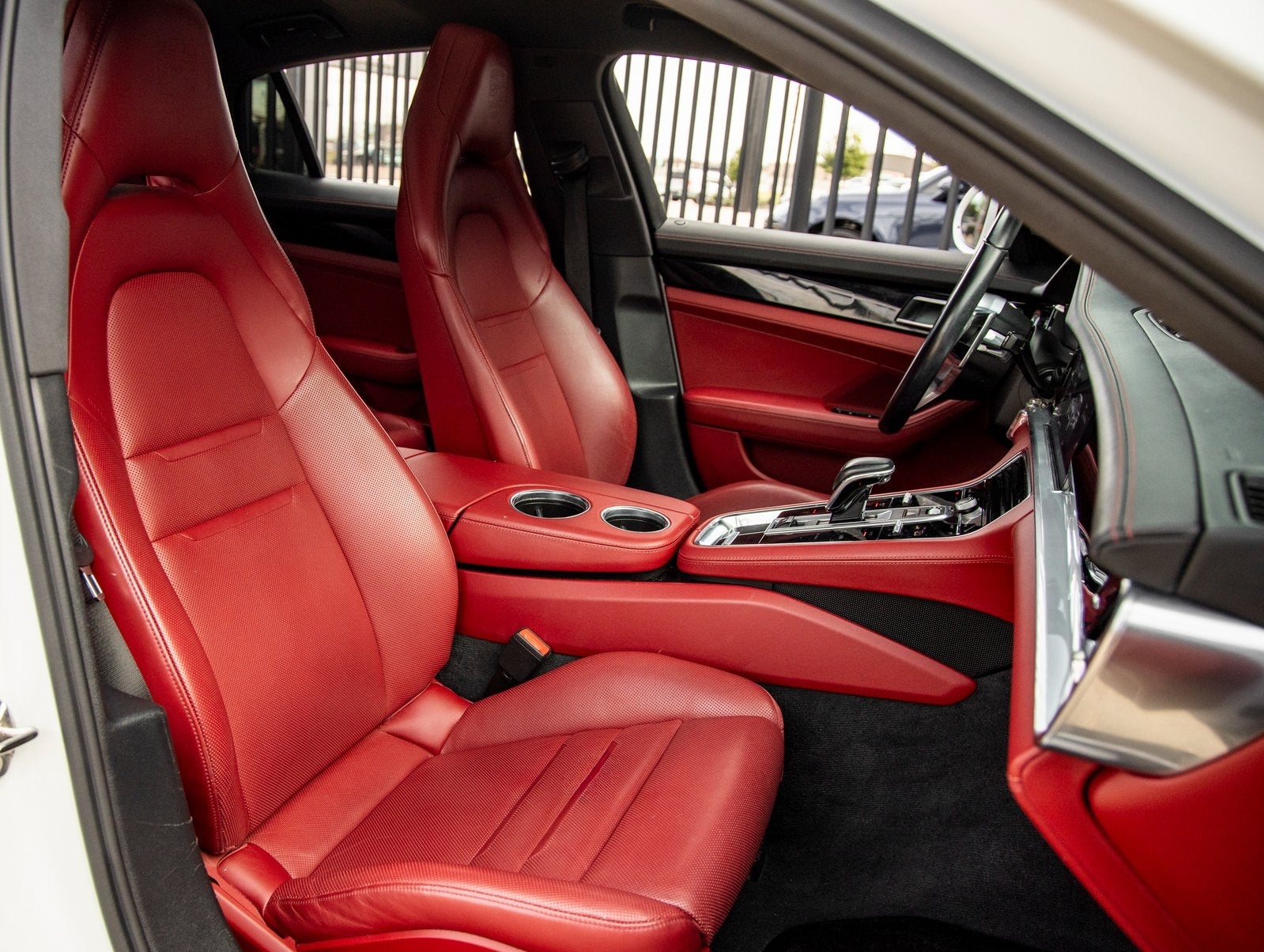 2020 Porsche Panamera Panamera