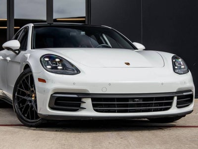 2020 Porsche Panamera Panamera