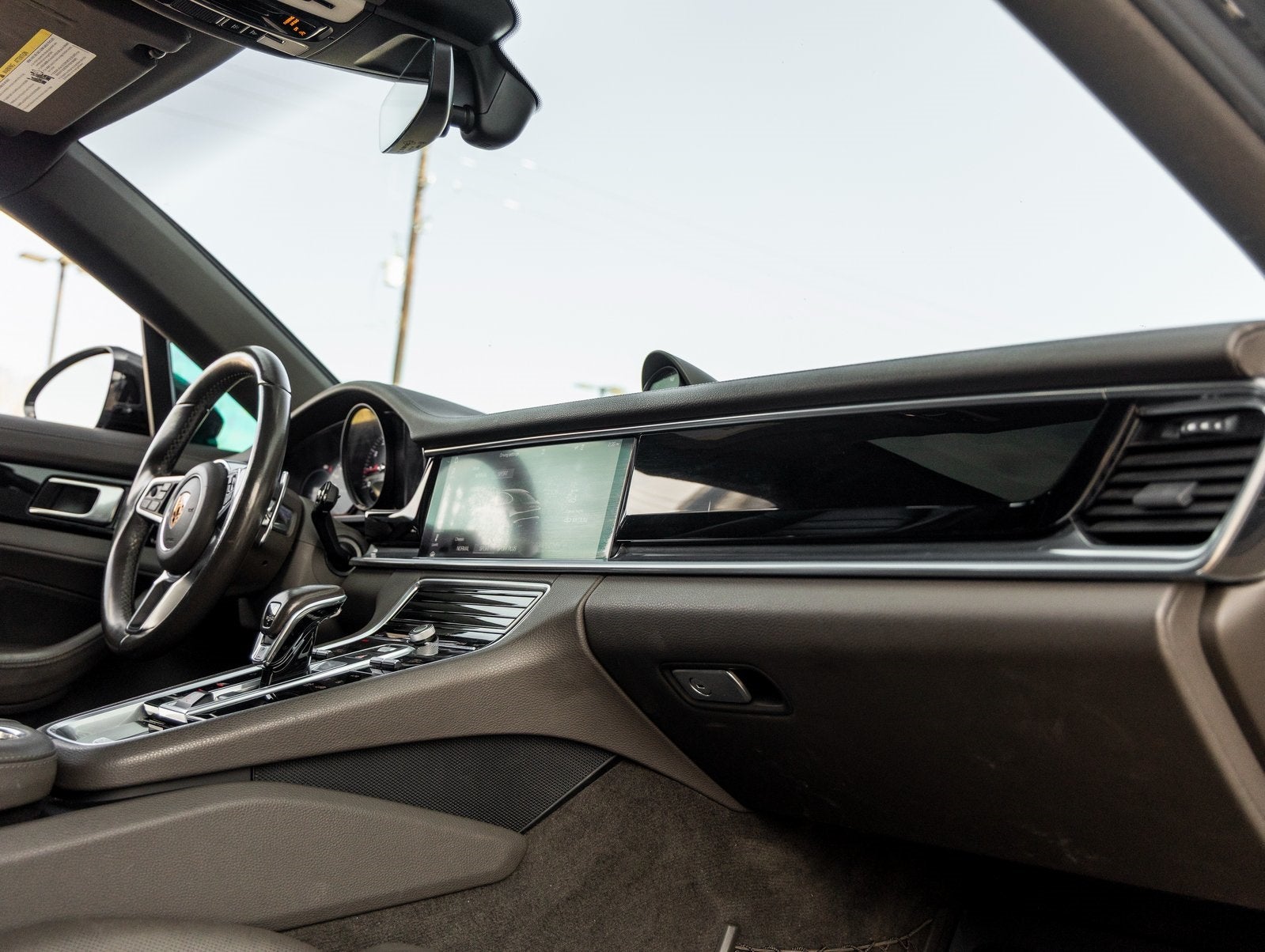 2017 Porsche Panamera Panamera