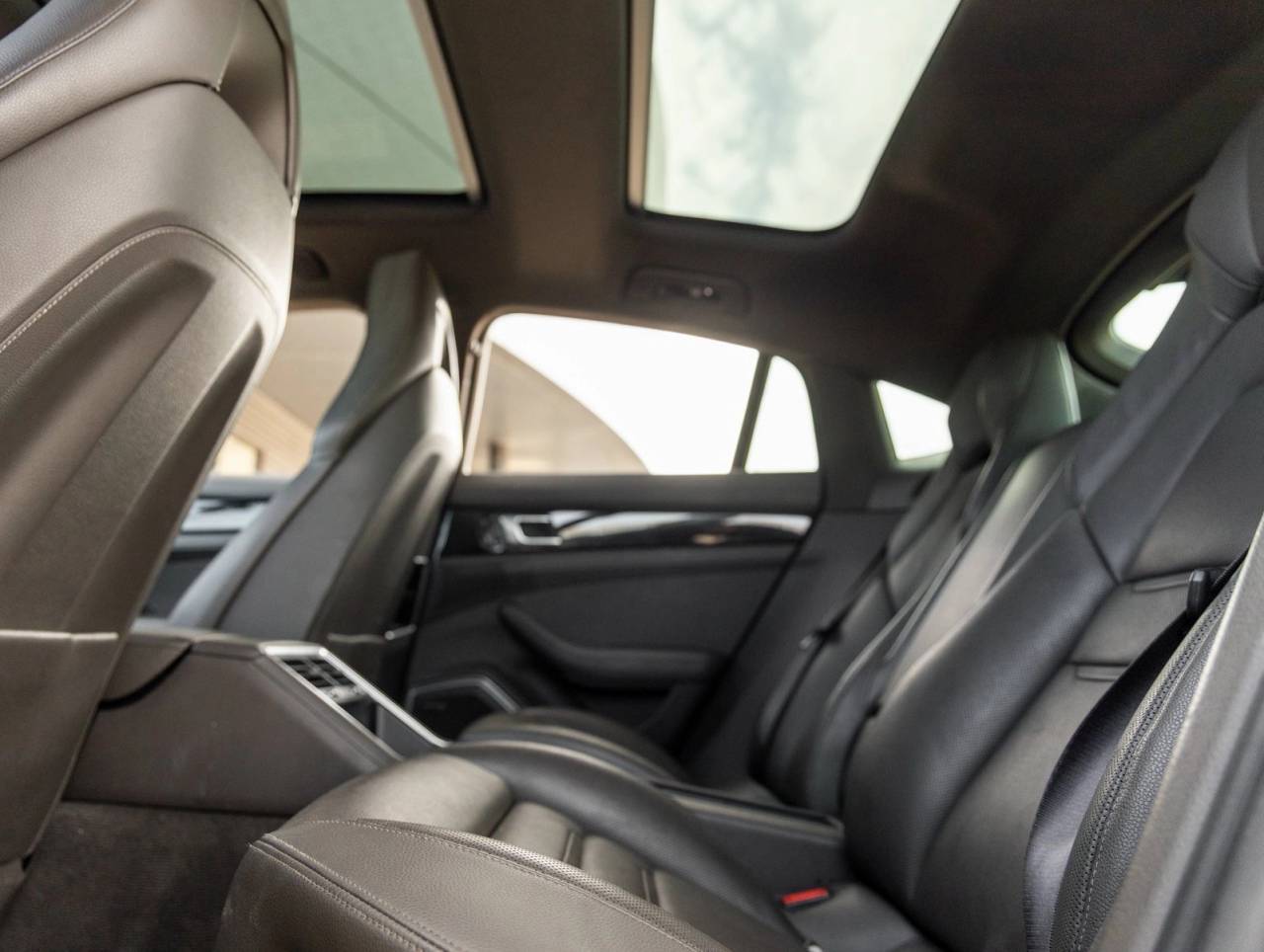 2017 Porsche Panamera Panamera