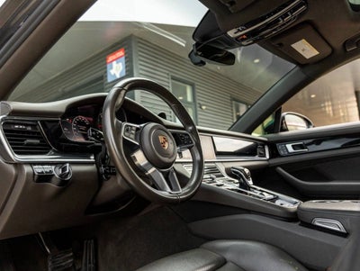 2017 Porsche Panamera Panamera