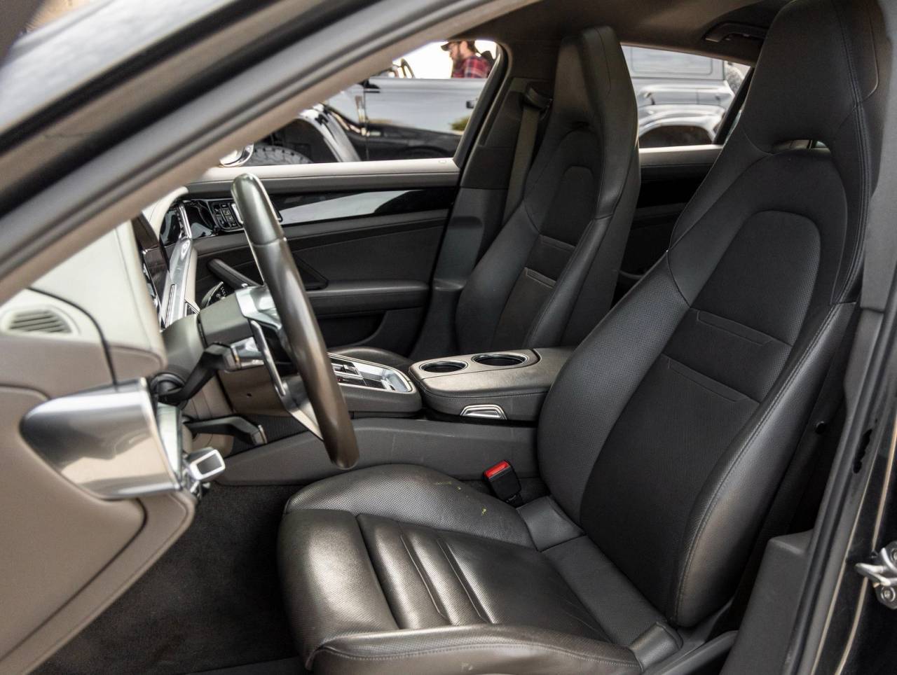 2017 Porsche Panamera Panamera