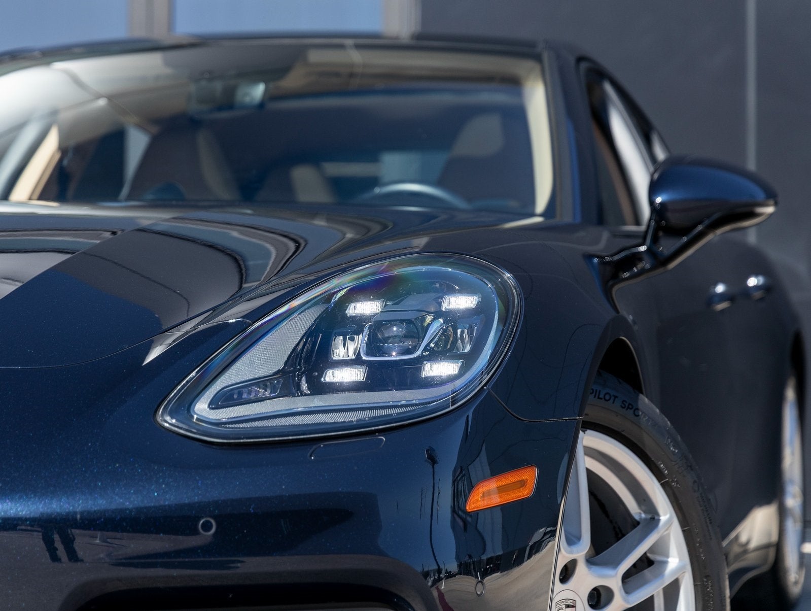 2018 Porsche Panamera Panamera