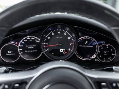 2018 Porsche Panamera Panamera