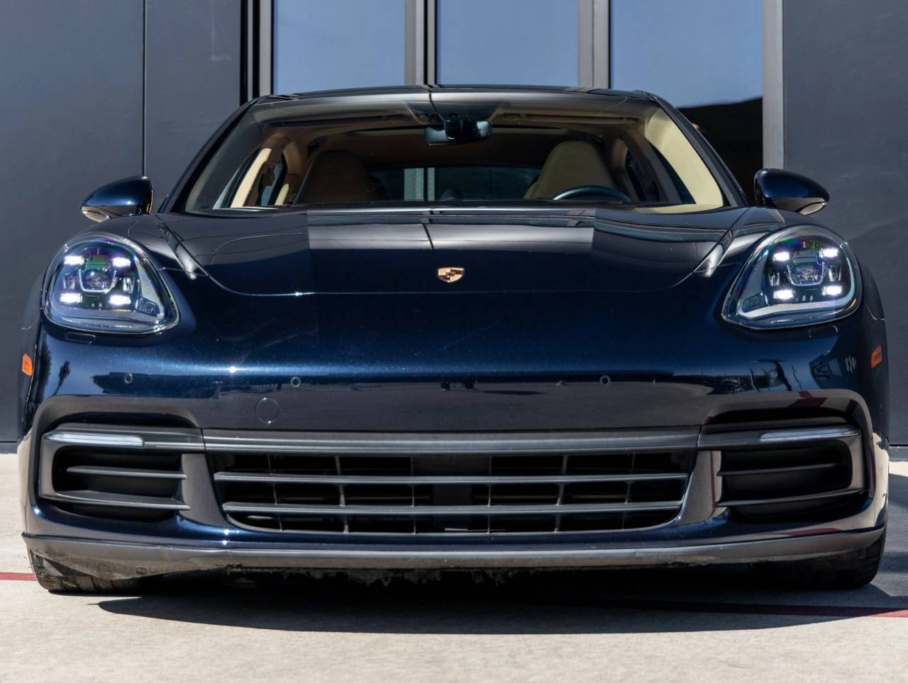 2018 Porsche Panamera Panamera