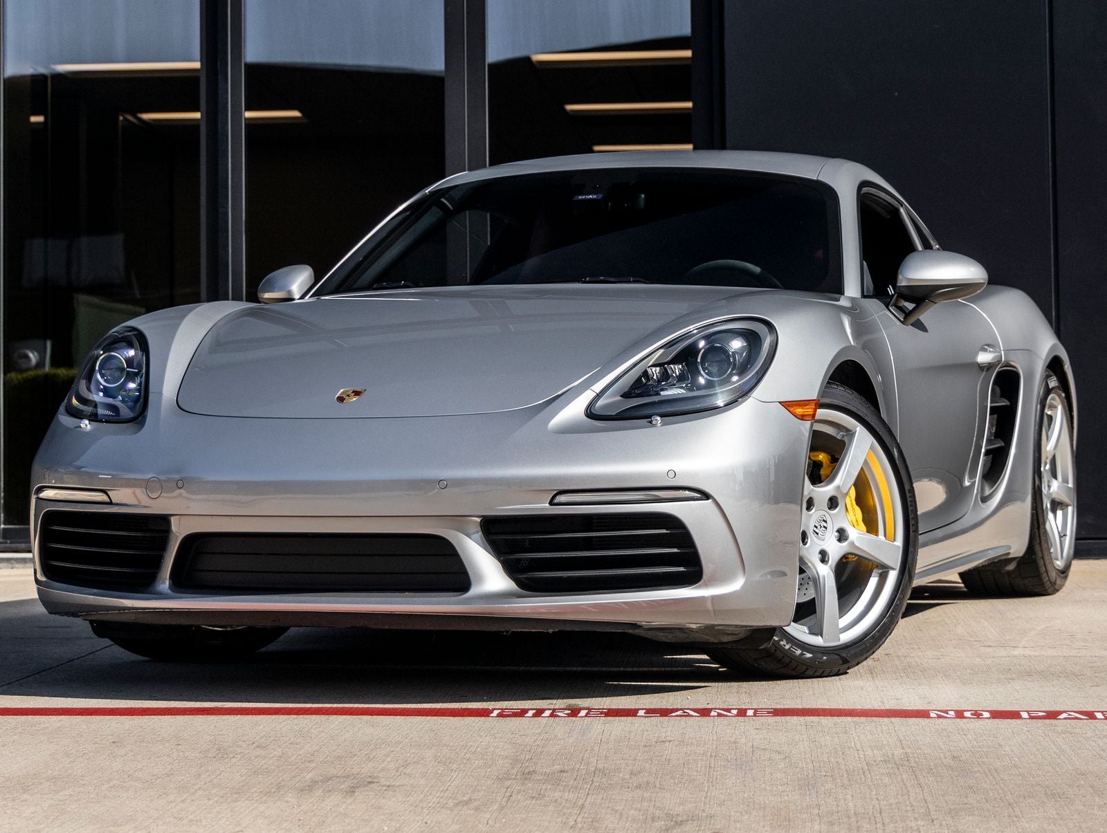 2019 Porsche 718 Cayman Base