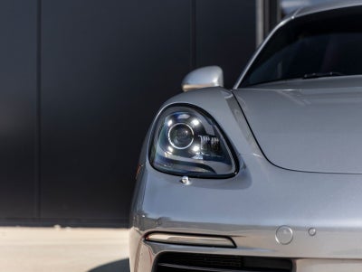 2019 Porsche 718 Cayman Base