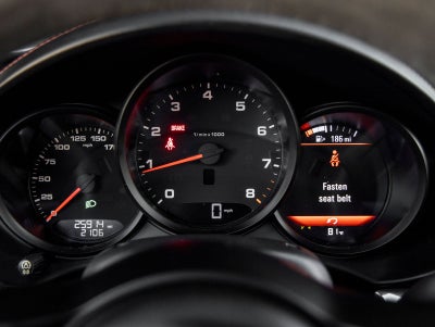 2019 Porsche 718 Cayman Base
