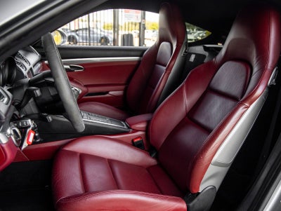 2019 Porsche 718 Cayman Base