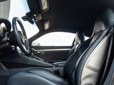2024 Porsche 718 Cayman Base