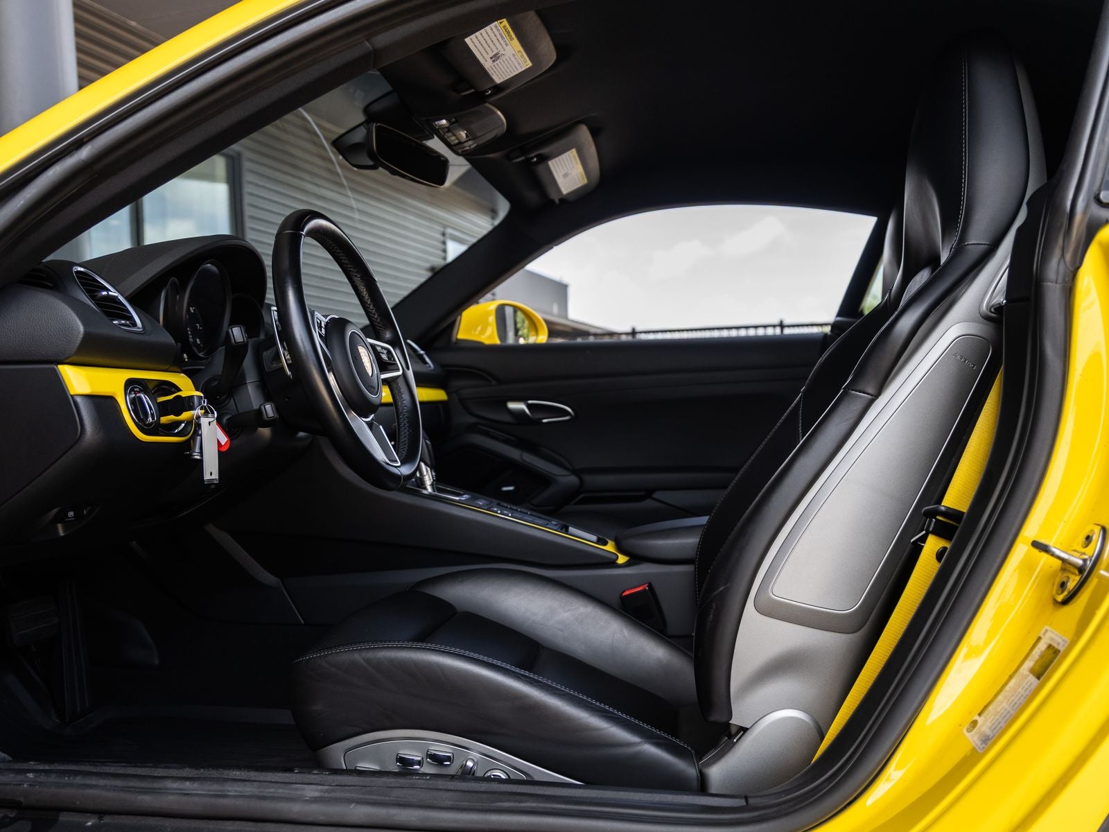 2019 Porsche 718 Cayman