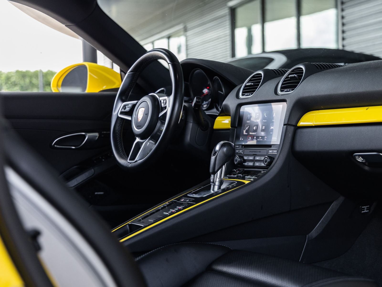 2019 Porsche 718 Cayman