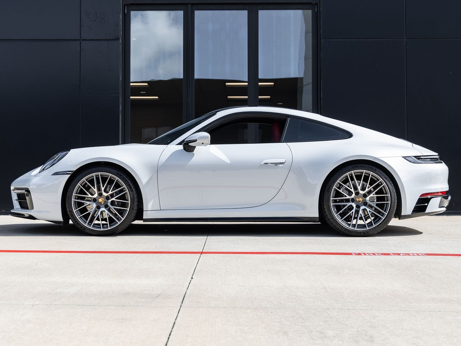 2023 Porsche 911 911 Carrera 4 (MY23)