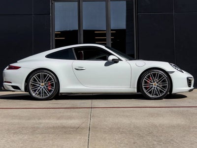 2018 Porsche 911 911 Carrera