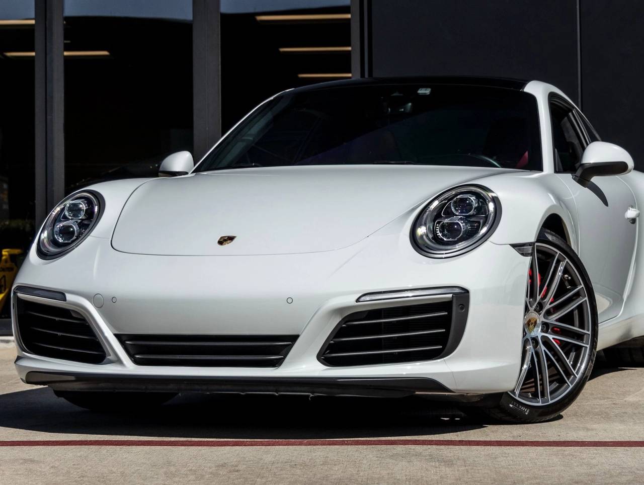 2018 Porsche 911 911 Carrera