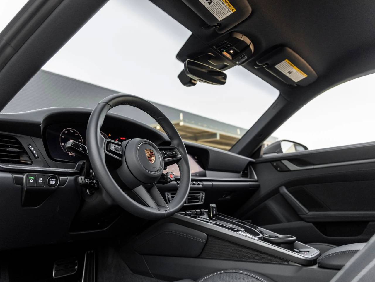 2025 Porsche 911 Carrera