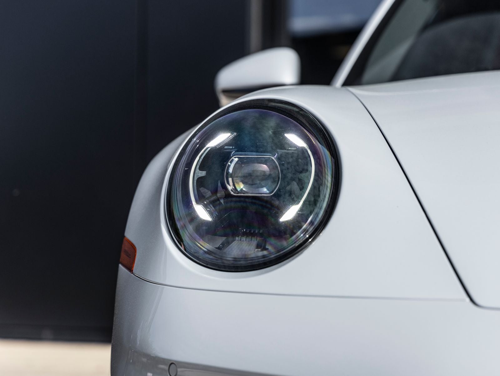 2025 Porsche 911 Carrera