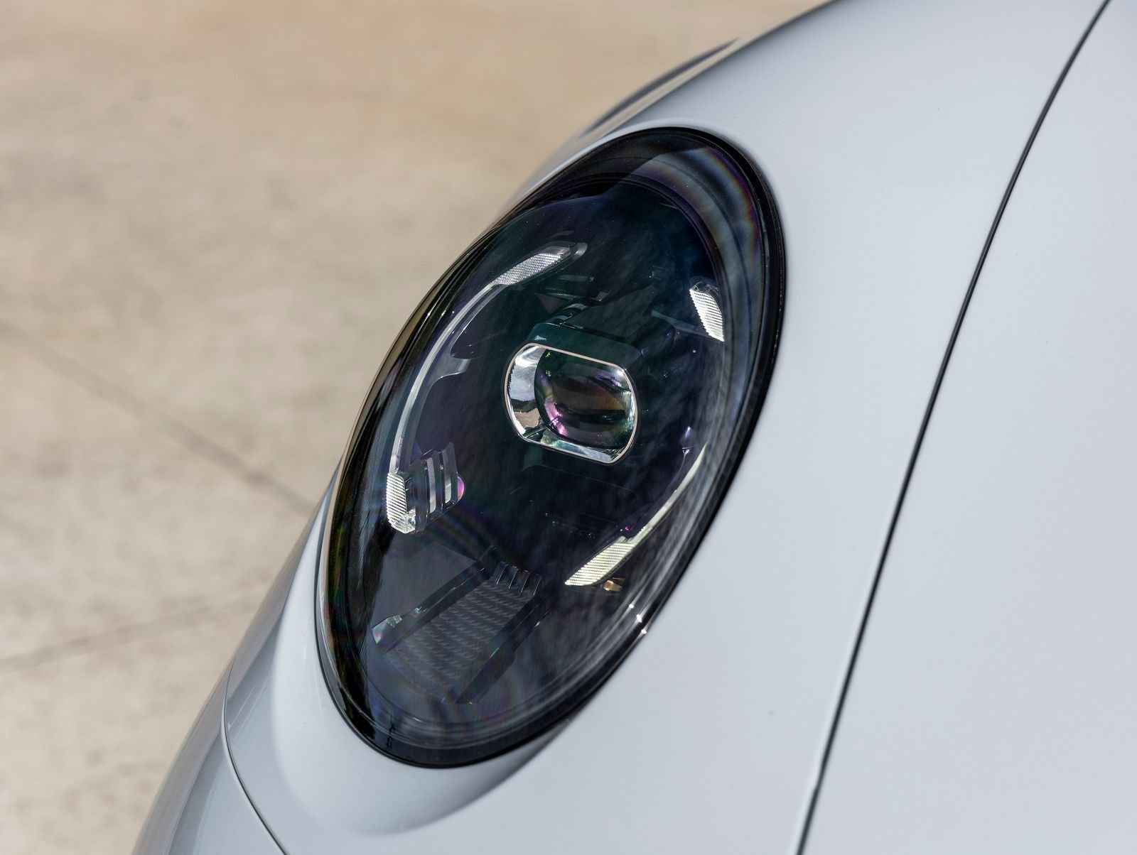 2025 Porsche 911 Carrera