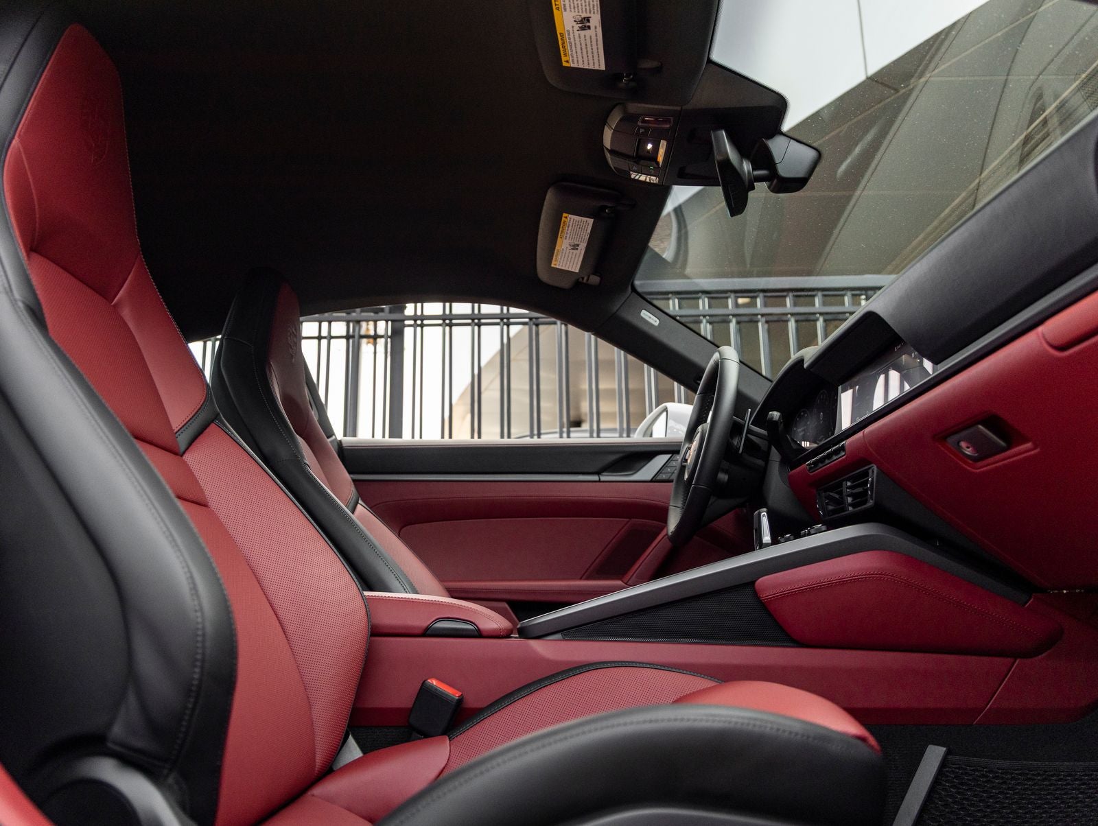 2025 Porsche 911 Carrera