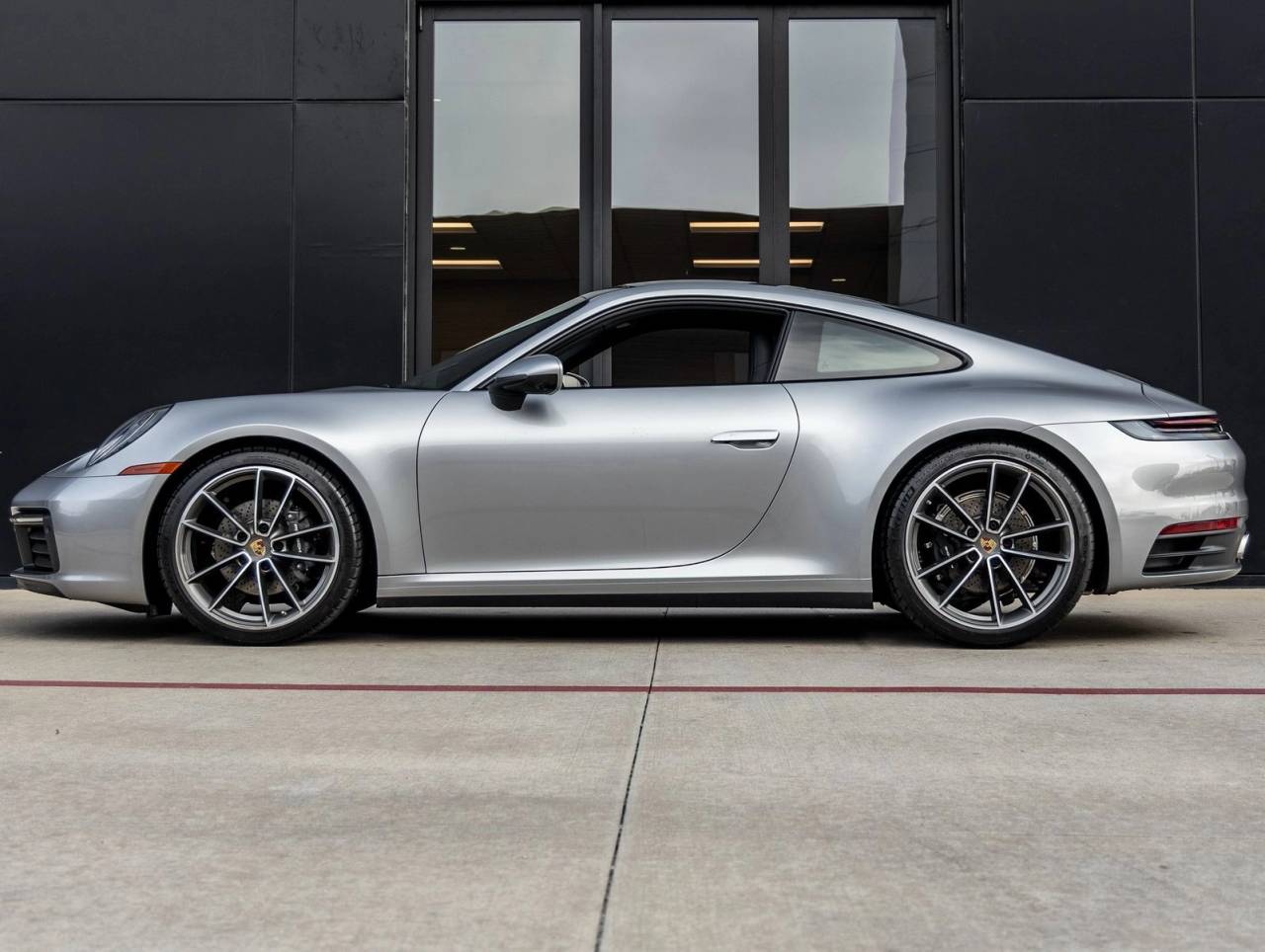 2024 Porsche 911 911 Carrera (MY24)