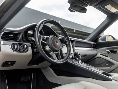 2017 Porsche 911 911 Carrera