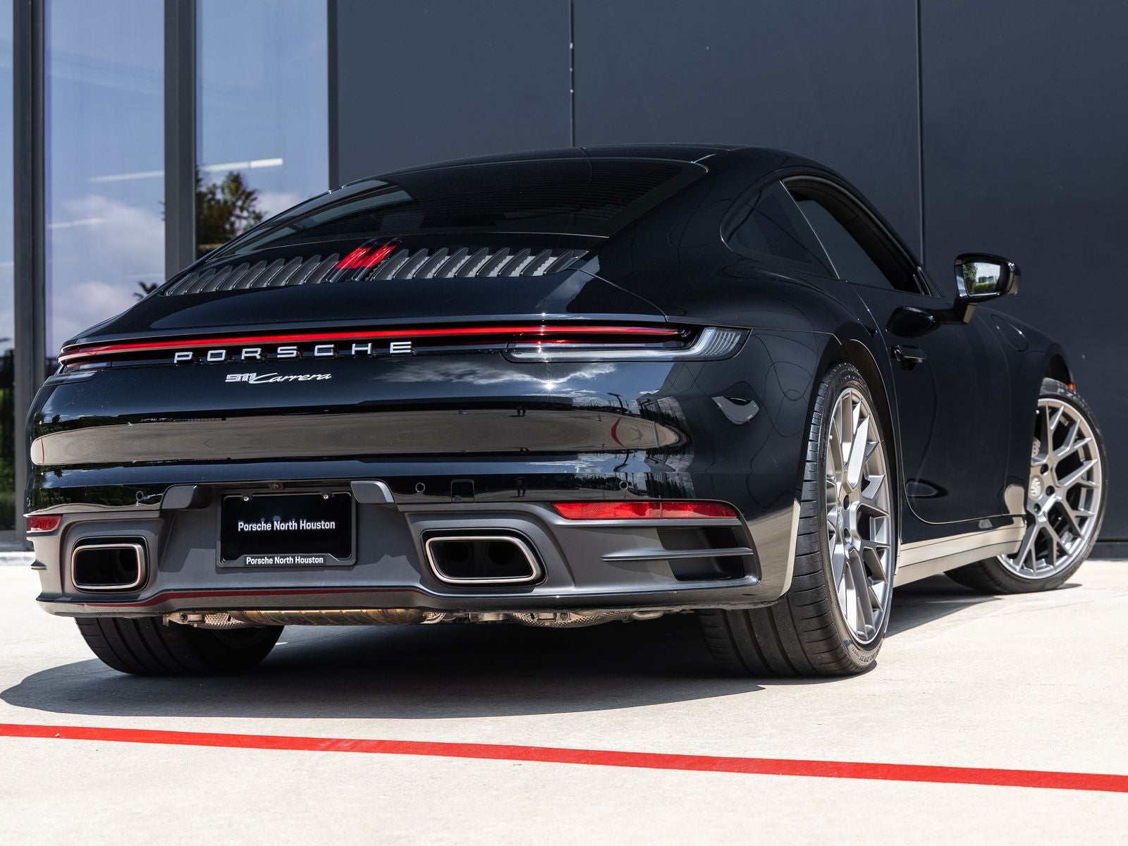 2021 Porsche 911 Carrera