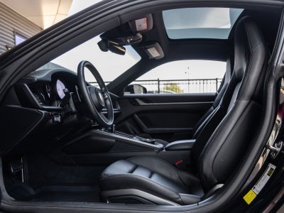 2021 Porsche 911 Carrera