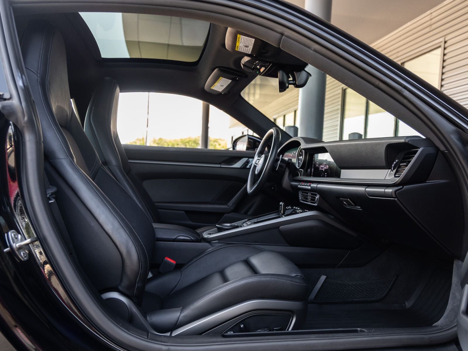 2021 Porsche 911 Carrera