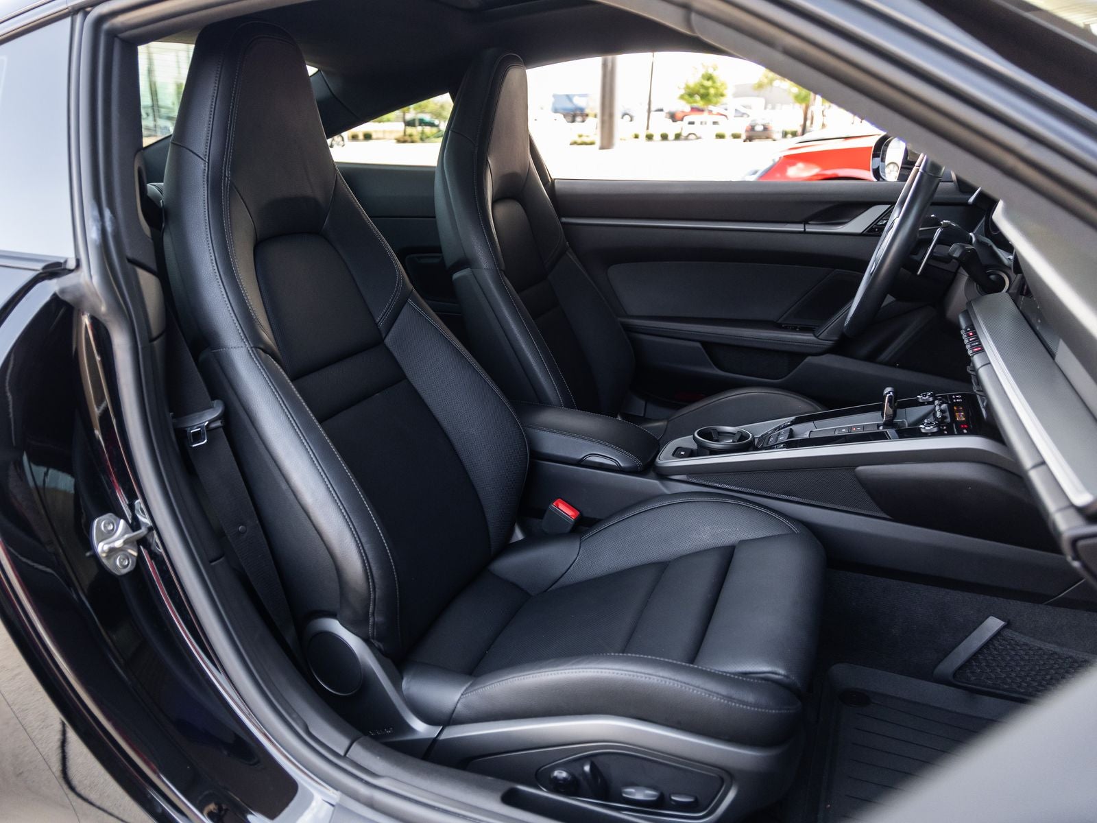 2021 Porsche 911 Carrera