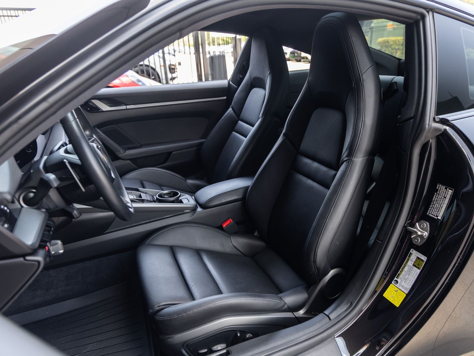2021 Porsche 911 Carrera