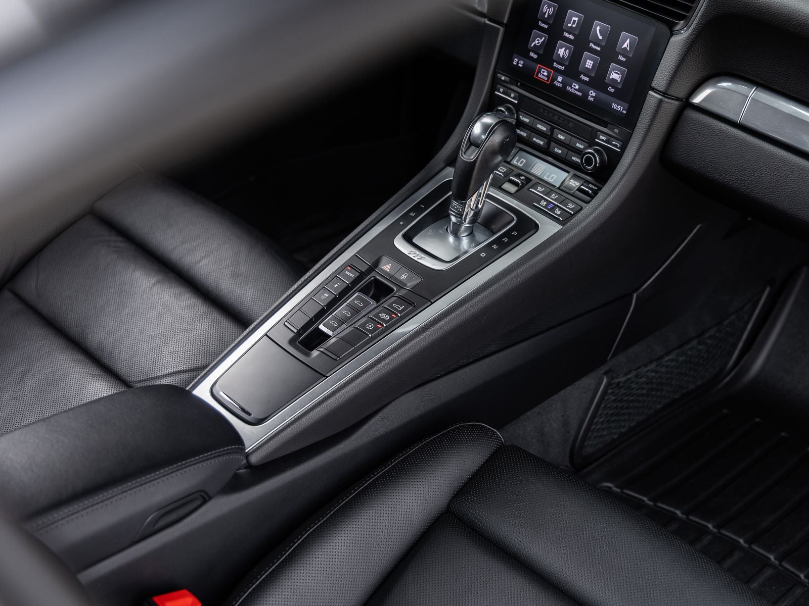 2019 Porsche 911 Carrera