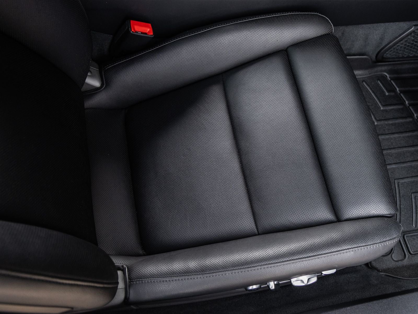 2019 Porsche 911 Carrera