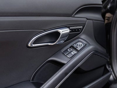 2019 Porsche 911 Carrera