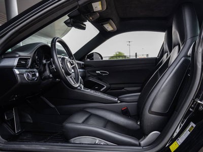2019 Porsche 911 Carrera