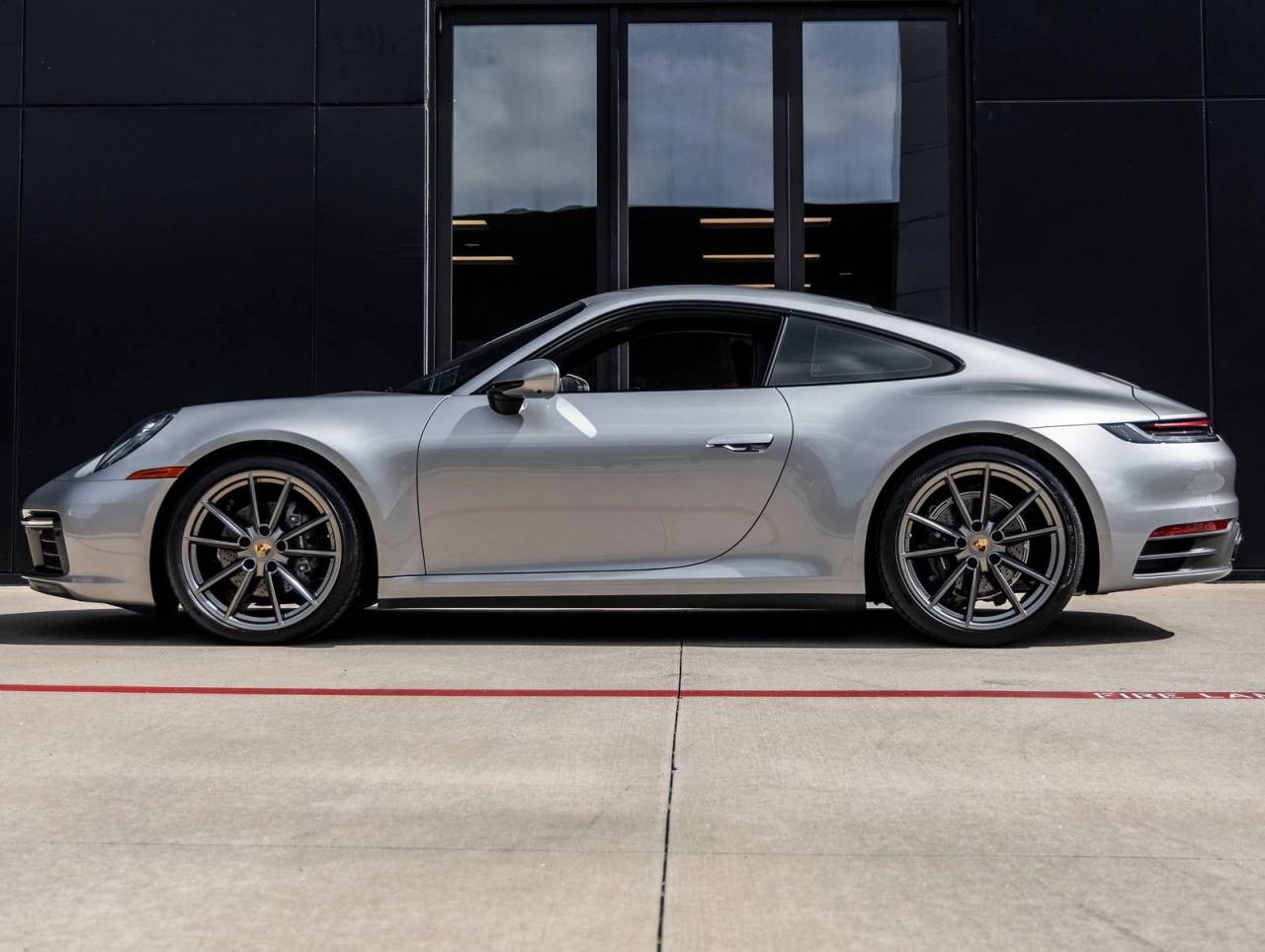 2024 Porsche 911 911 Carrera 4 (MY24)