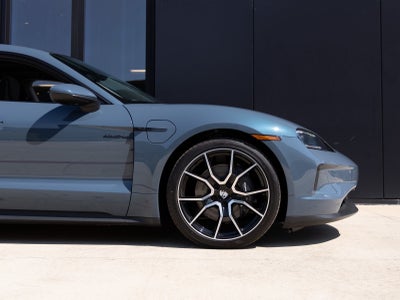 2025 Porsche Taycan Taycan