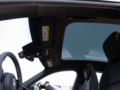 2025 Porsche Taycan Taycan