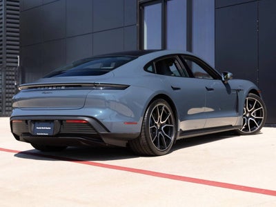 2025 Porsche Taycan Taycan