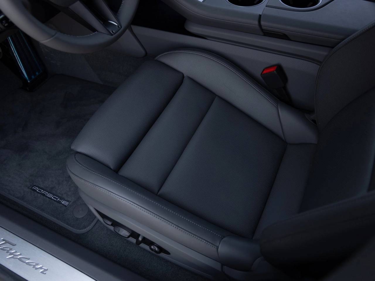 2025 Porsche Taycan Taycan