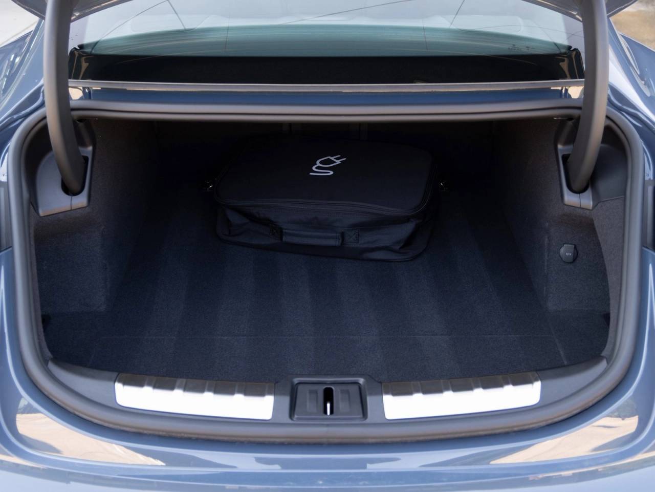 2025 Porsche Taycan Taycan