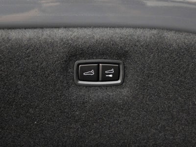 2026 Porsche Taycan 4