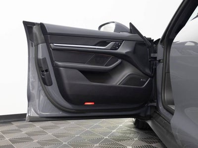 2026 Porsche Taycan 4