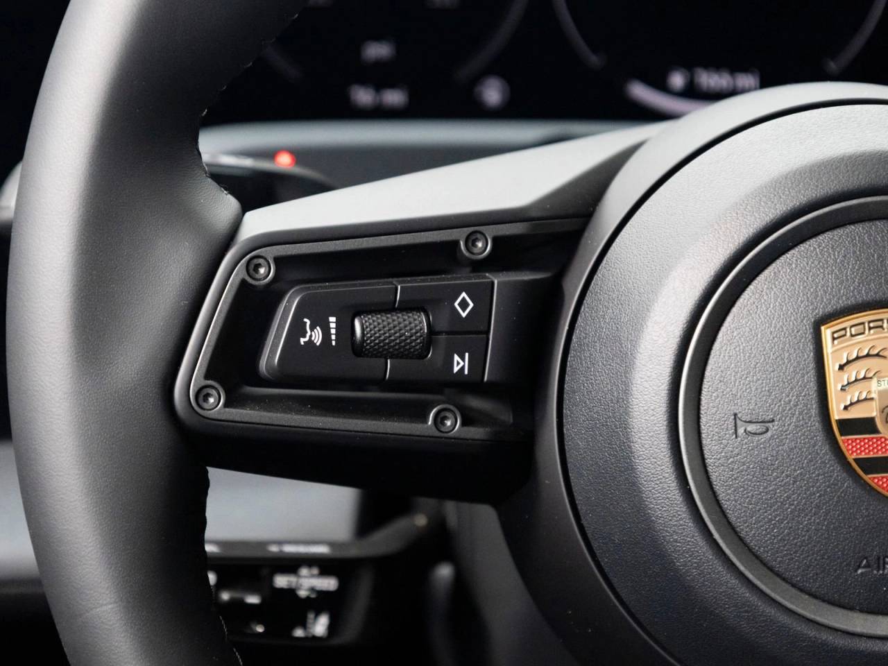 2026 Porsche Taycan 4