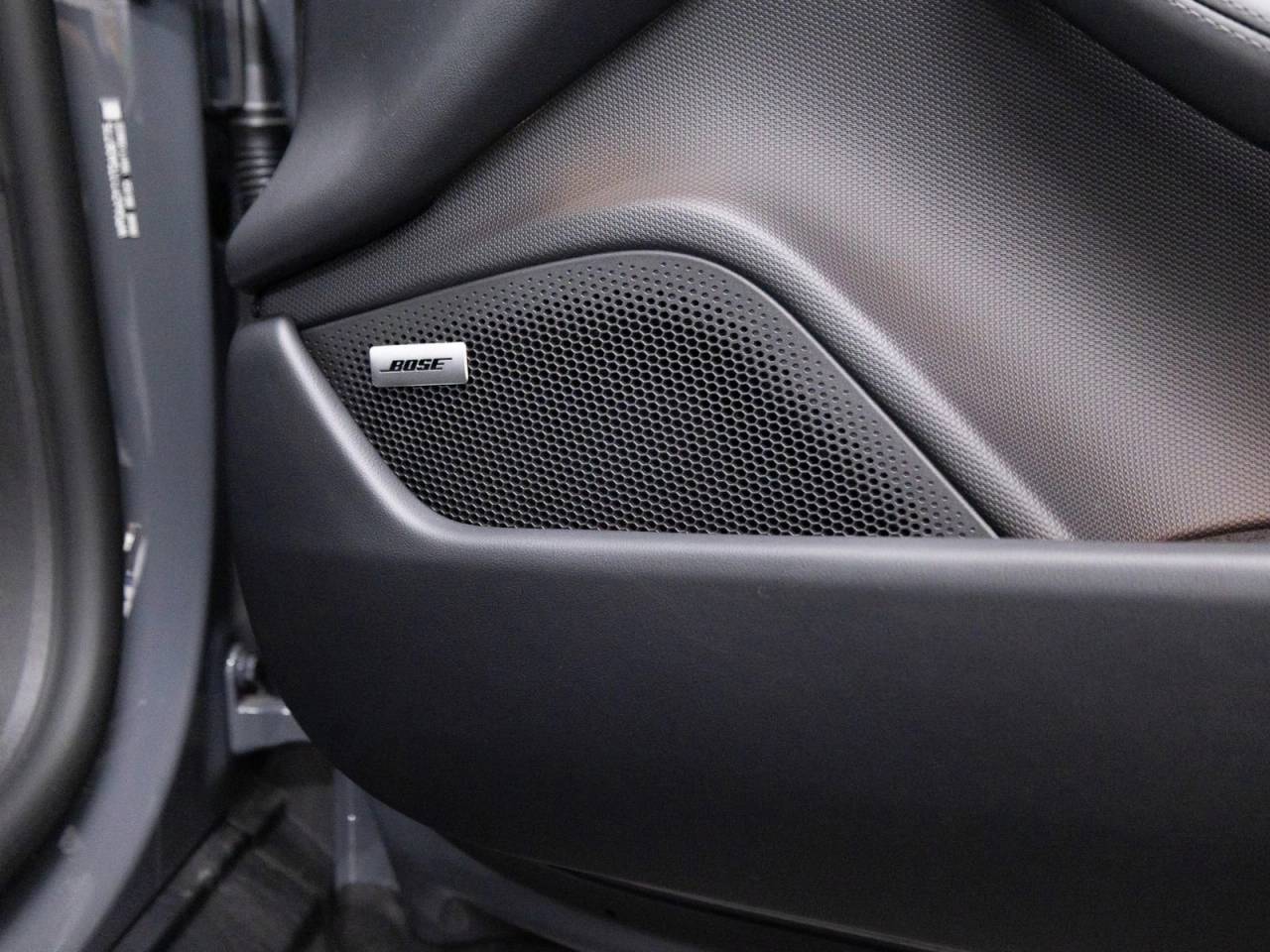 2026 Porsche Taycan 4