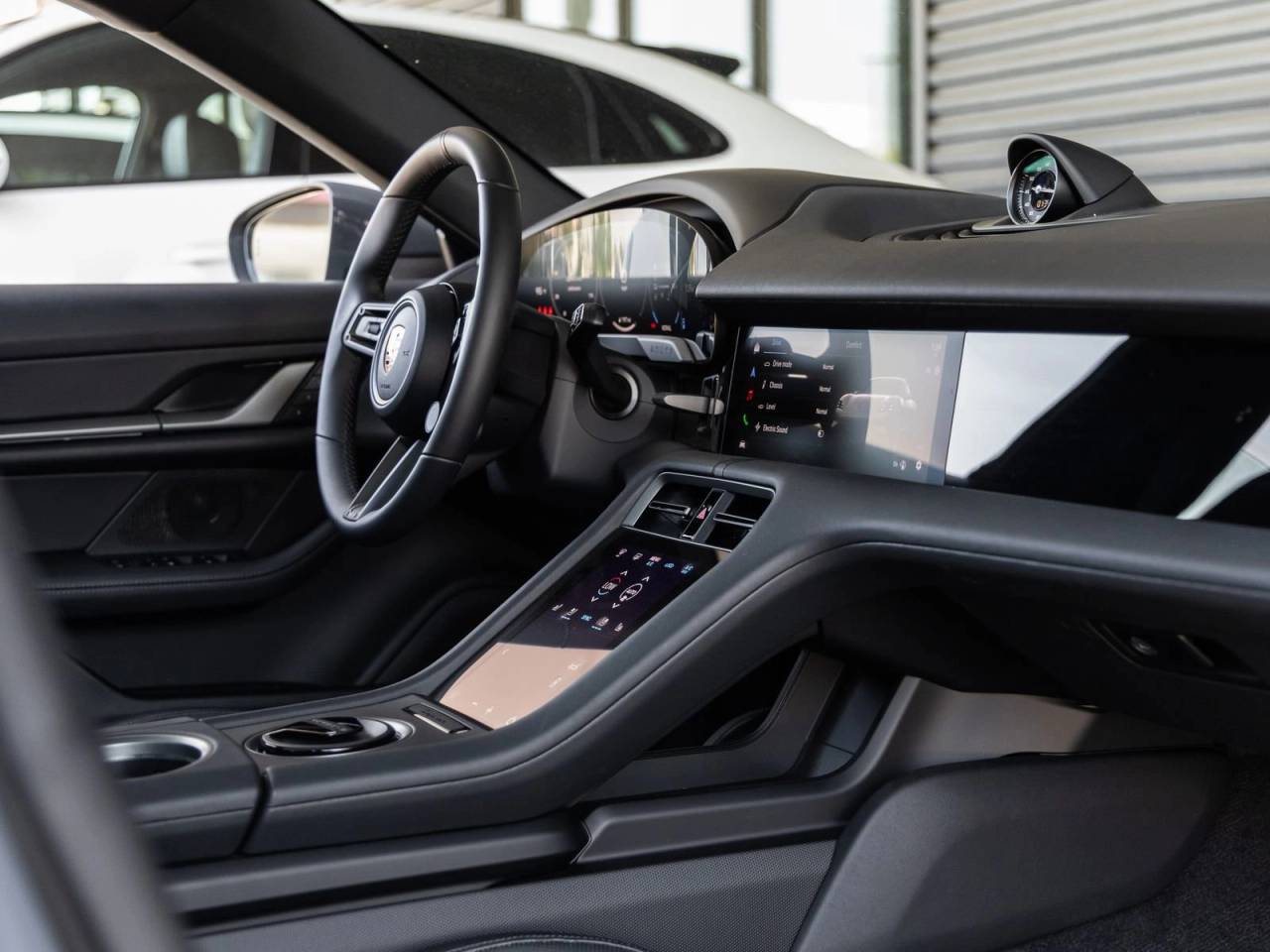 2026 Porsche Taycan 4