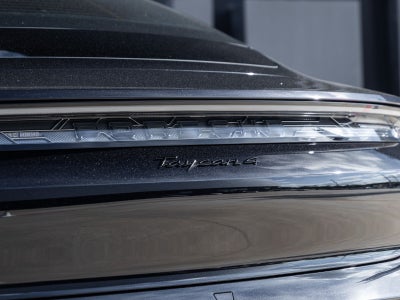 2026 Porsche Taycan 4 Black Edition