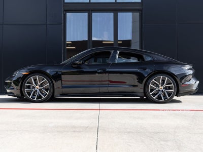 2026 Porsche Taycan 4 Black Edition